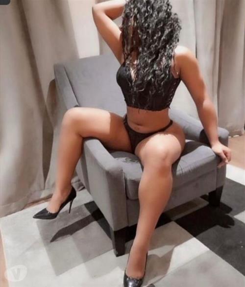 Escorts Irnela, Petrinja - 18046